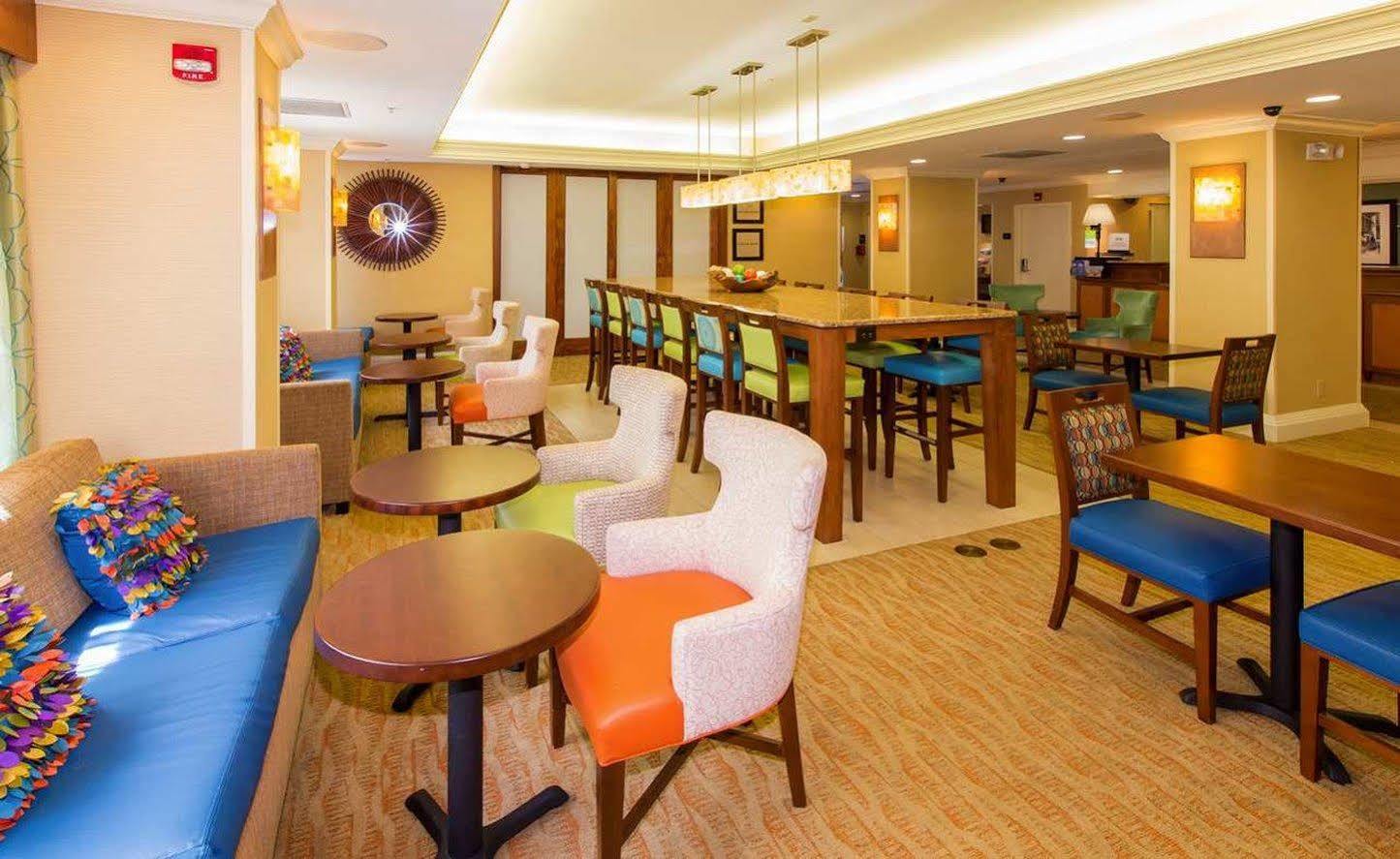 Hampton Inn Ellenton/Bradenton מראה חיצוני תמונה
